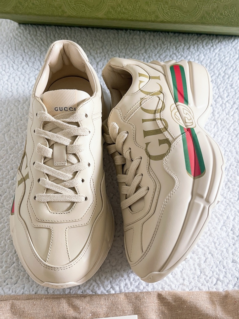 Gucci Rhyton Gucci Logo Leather Sneaker - Picture 11 of 16